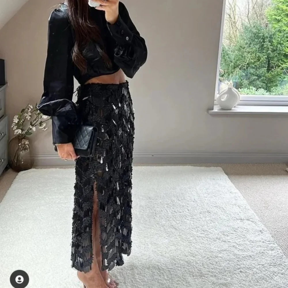 Zara Black Sequin Midi Skirt - Picture 2 of 15